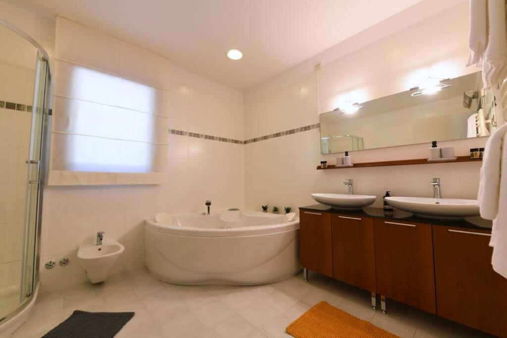 Holiday home Grosses Reihenhaus Mit Viel Gruen Und Meerblick *