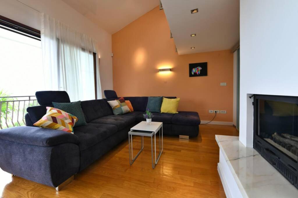 Grosses Reihenhaus Mit Viel Gruen Und Meerblick Holiday home *